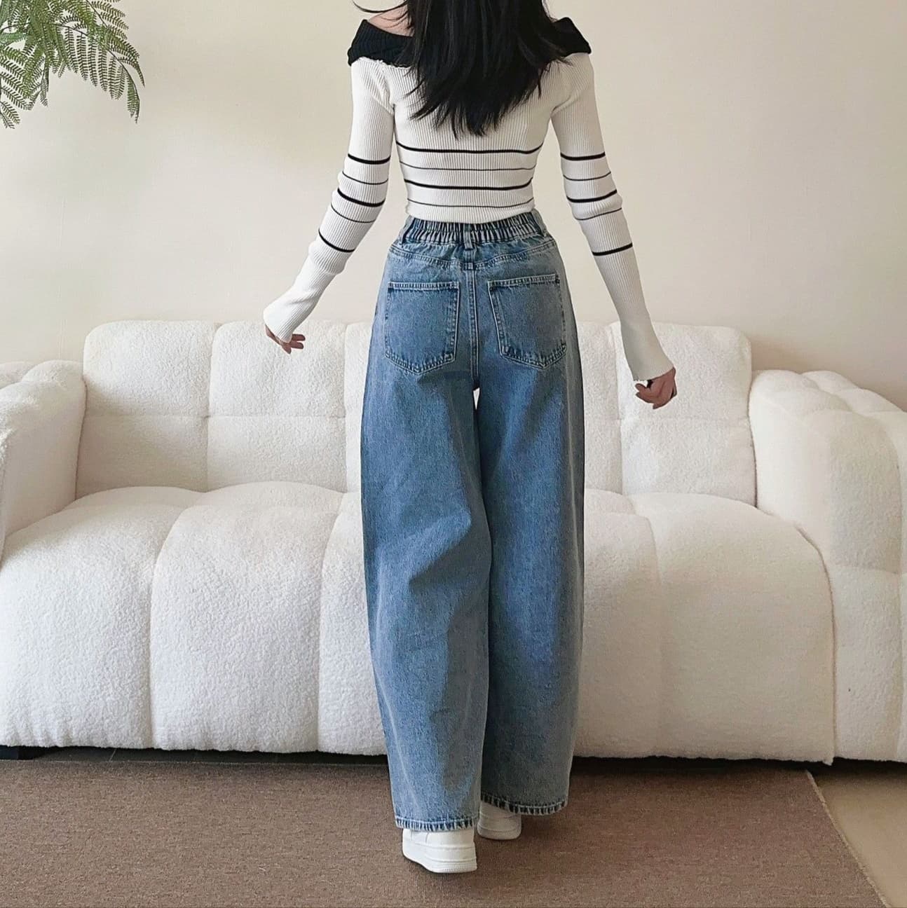 レディースジーンズパンツ リボン刺繍入りハイウエストストレートデニム