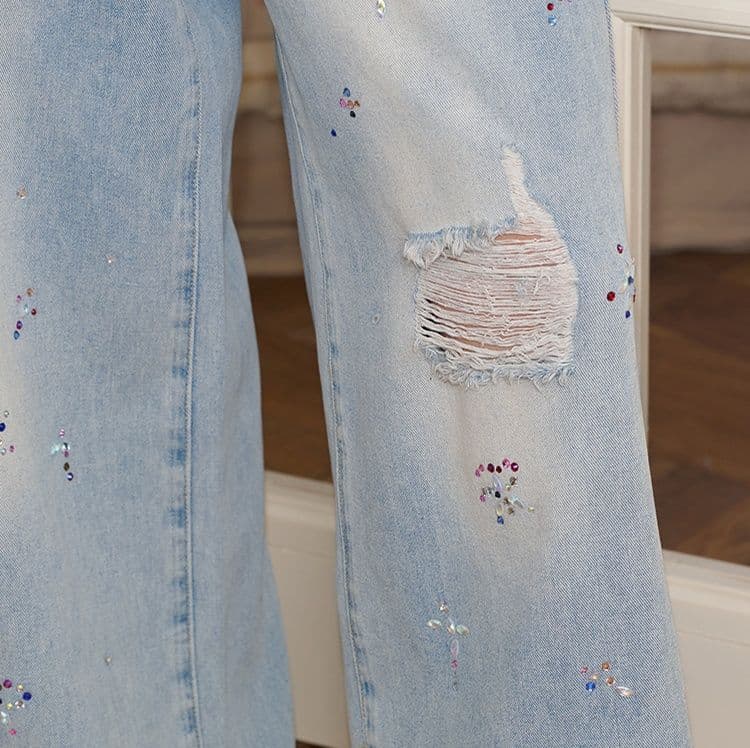 レディース ジーンズ 花刺繍入りストレートジーンズ