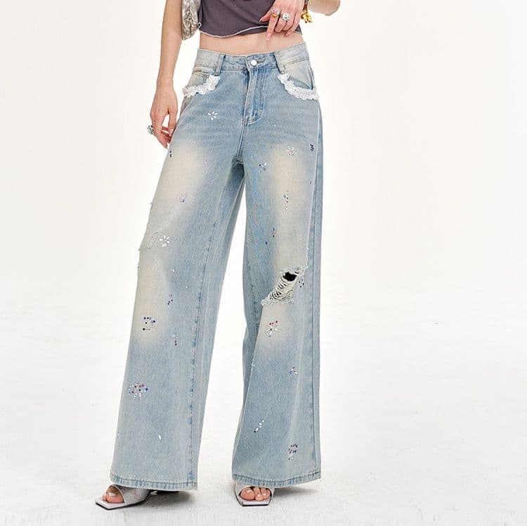 レディース ジーンズ 花刺繍入りストレートジーンズ