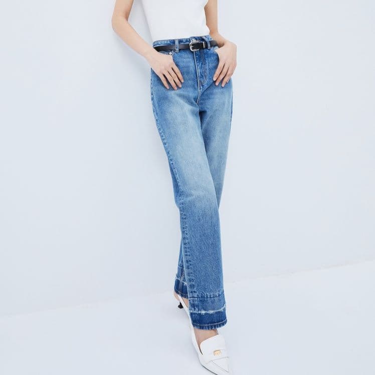 レディース ジーンズ 裾切りっぱなし加工ハイウエストストレートデニムパンツ