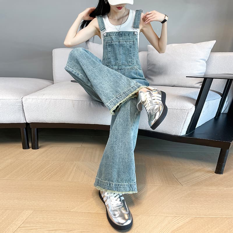 レディースジーンズパンツ ゆったりシルエット デニムサロペット